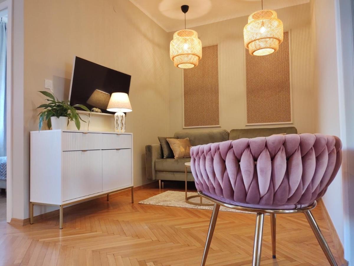 Day & Night By Cooee Apartments Warsaw Exterior photo